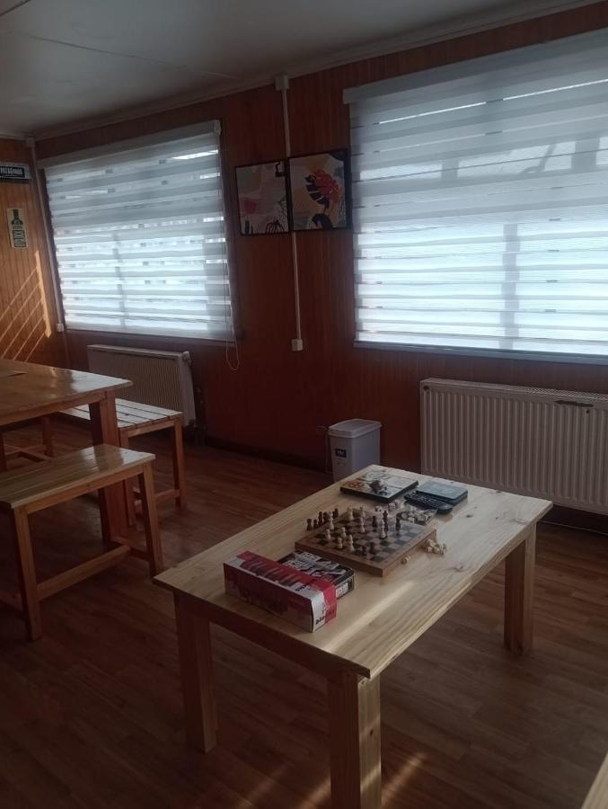 Isla Yu Backpacker Pansiyon Puerto Natales Dış mekan fotoğraf