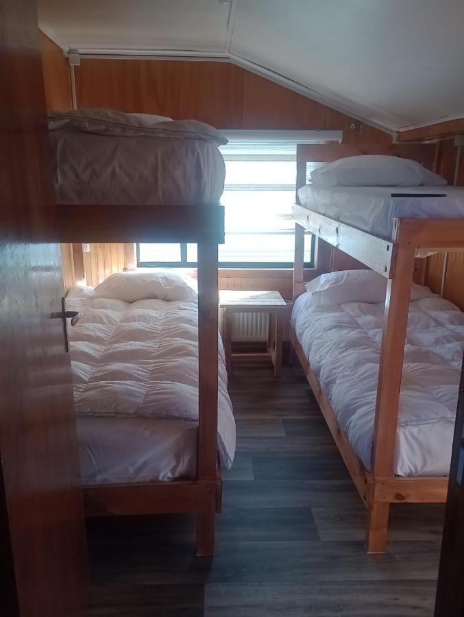 Isla Yu Backpacker Pansiyon Puerto Natales Dış mekan fotoğraf