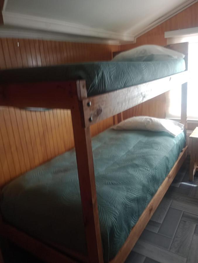 Isla Yu Backpacker Pansiyon Puerto Natales Dış mekan fotoğraf