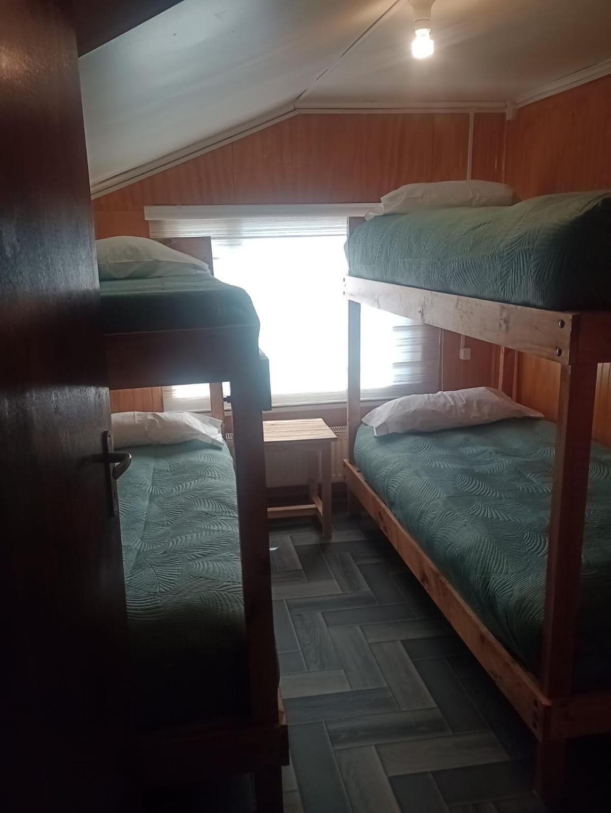Isla Yu Backpacker Pansiyon Puerto Natales Dış mekan fotoğraf